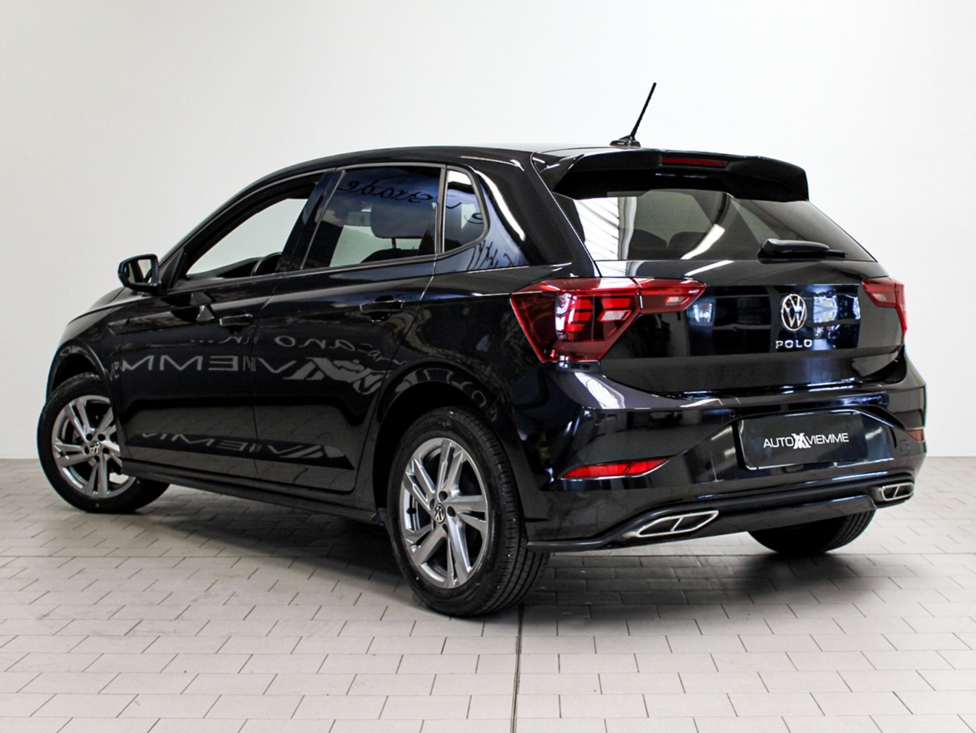 Polo 1.0 tsi R-Line 95cv dsg - Autoviemme