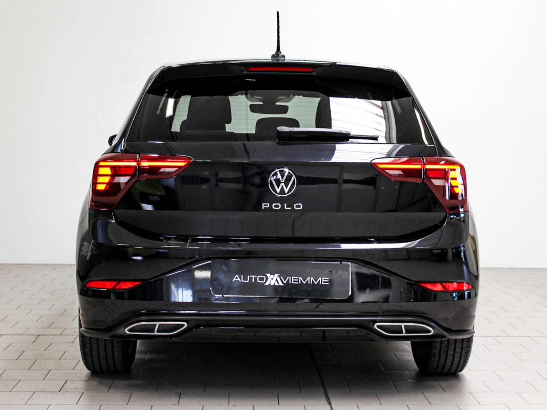 Polo 1.0 tsi R-Line 95cv dsg - Autoviemme