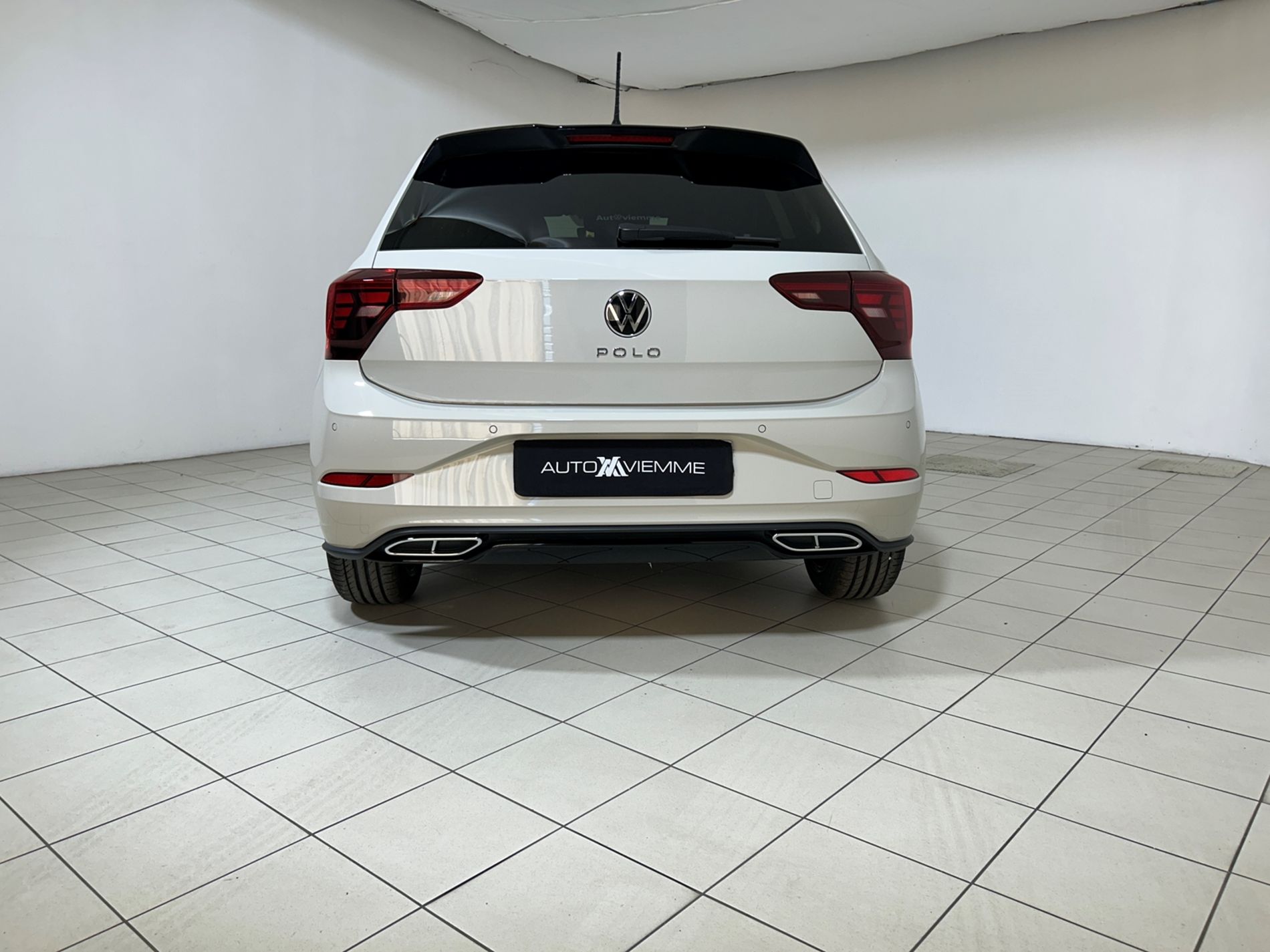 Vw Polo 1.0 tsi R-Line Plus 95 cv km zero - Autoviemme