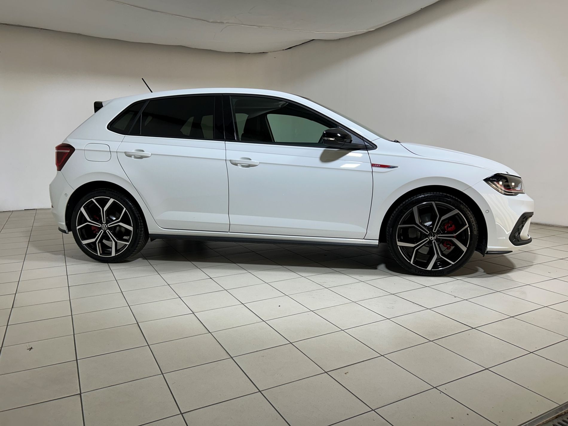 Volkswagen Polo 2.0 tsi GTI dsg - Autoviemme