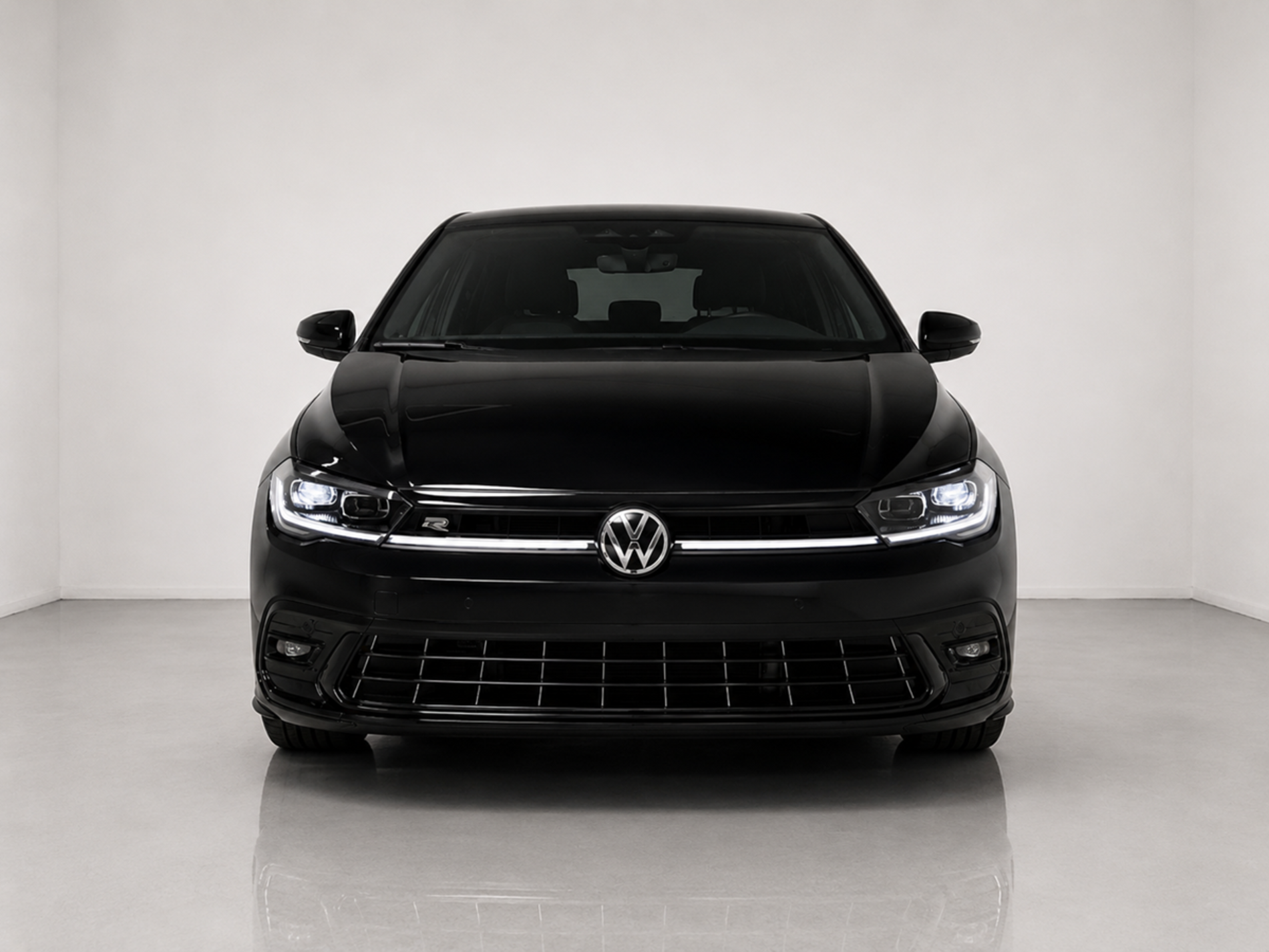 Polo R-Line Plus dsg - Autoviemme