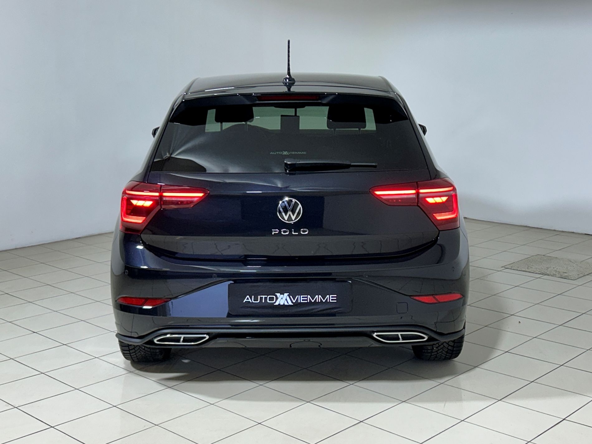 Polo R-Line 110cv dsg - Autoviemme