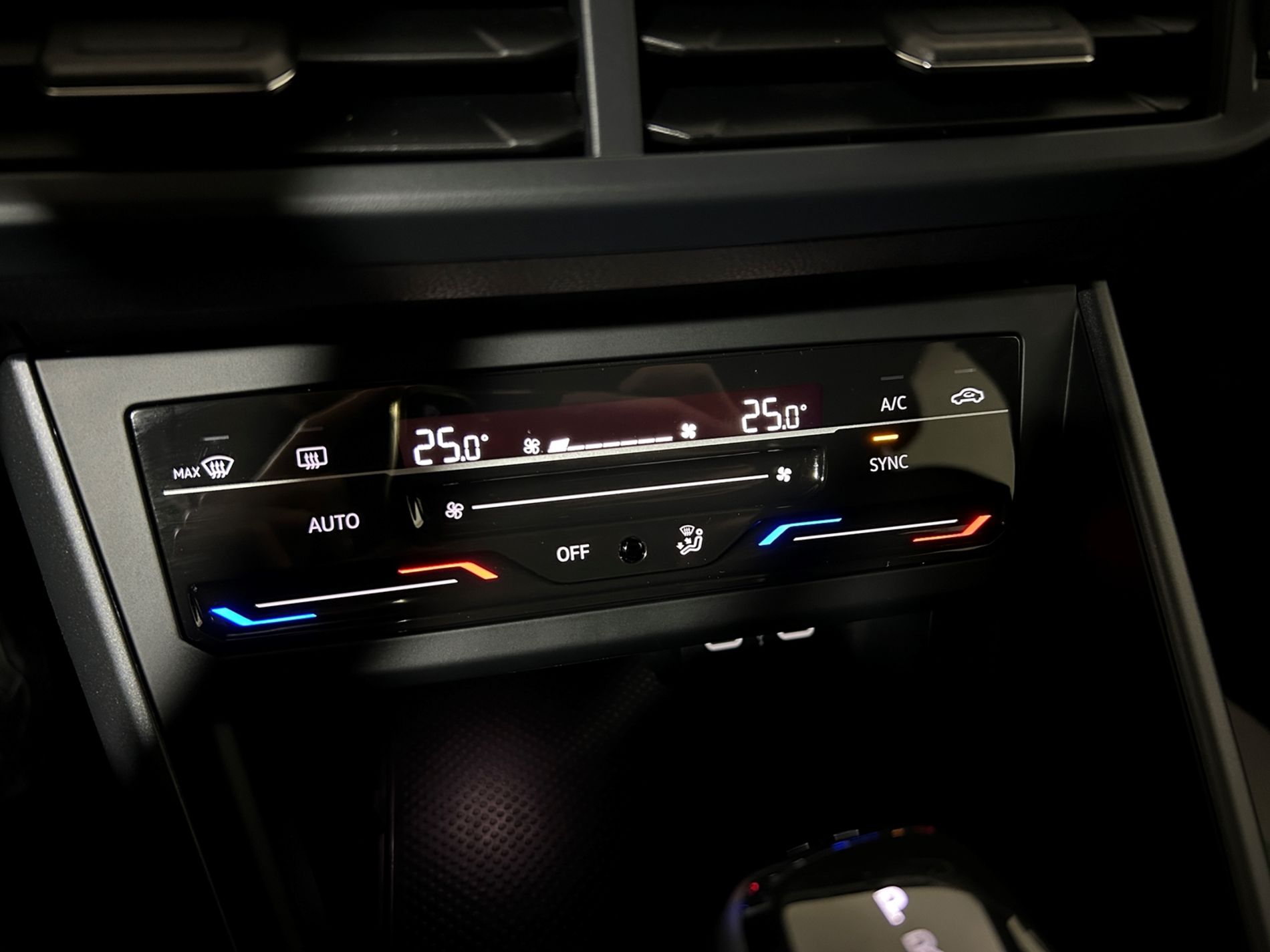 Polo R-Line 110cv dsg - Autoviemme