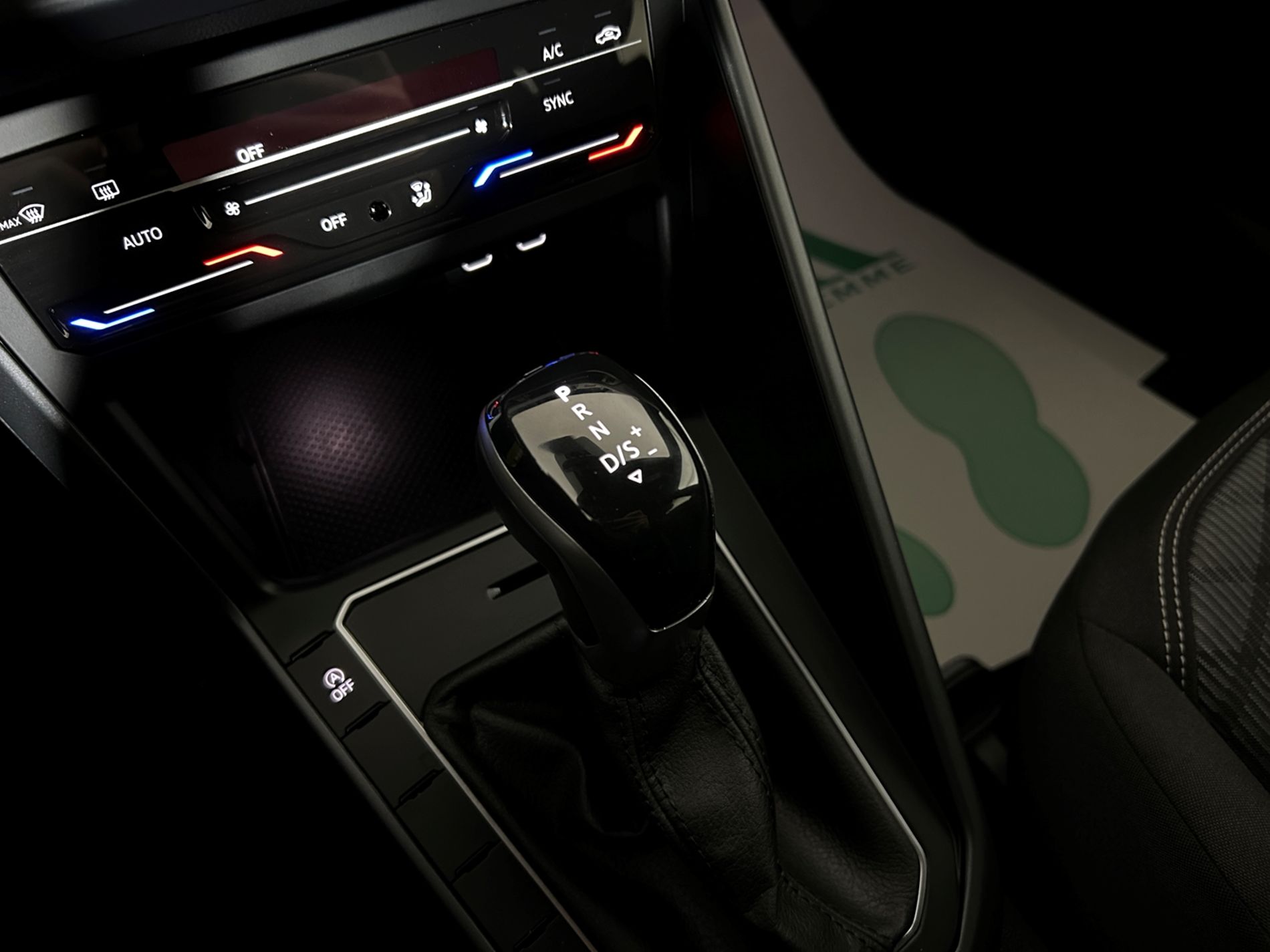 Polo R-Line 110cv dsg - Autoviemme