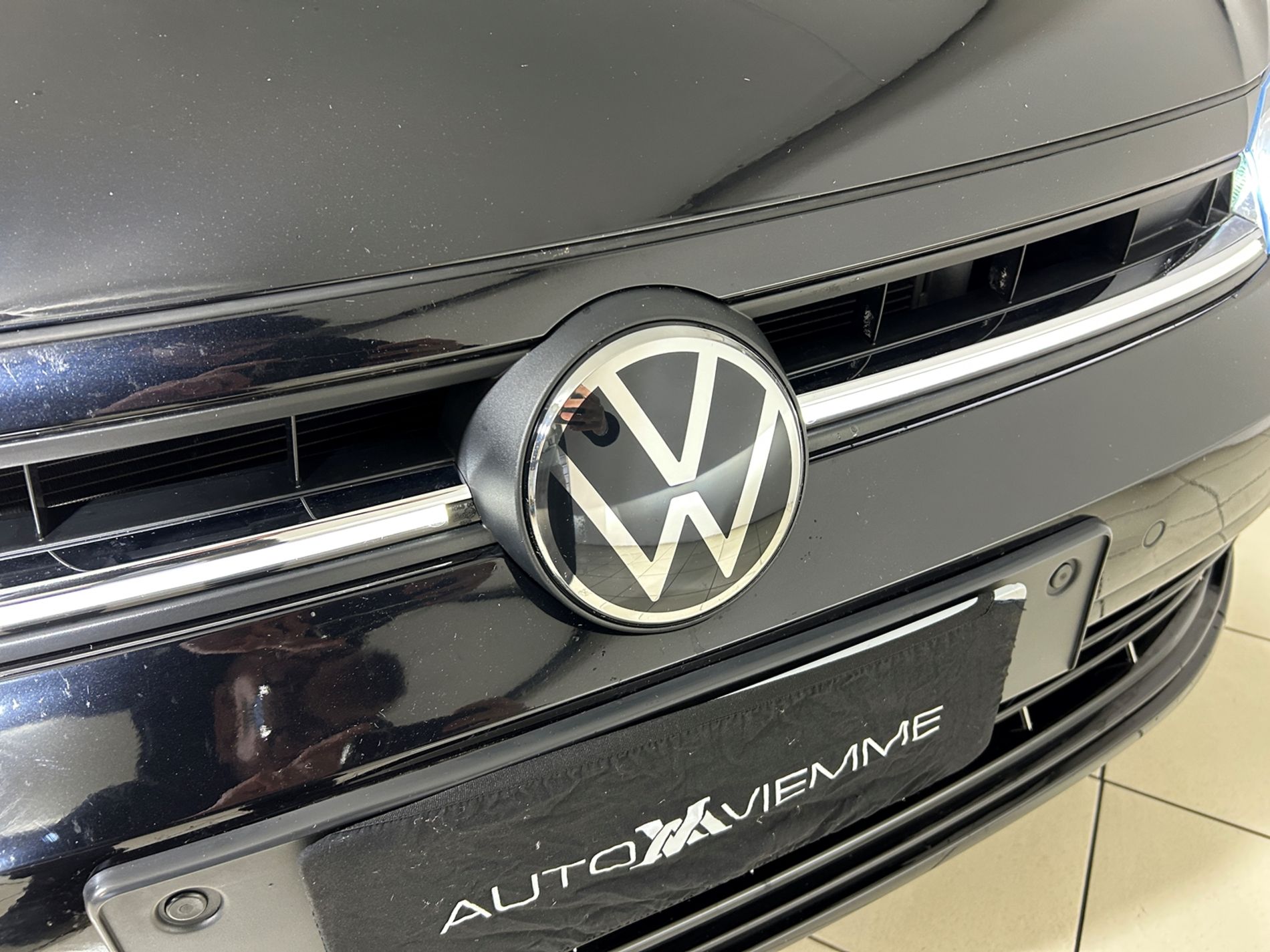 Polo R-Line 110cv dsg - Autoviemme