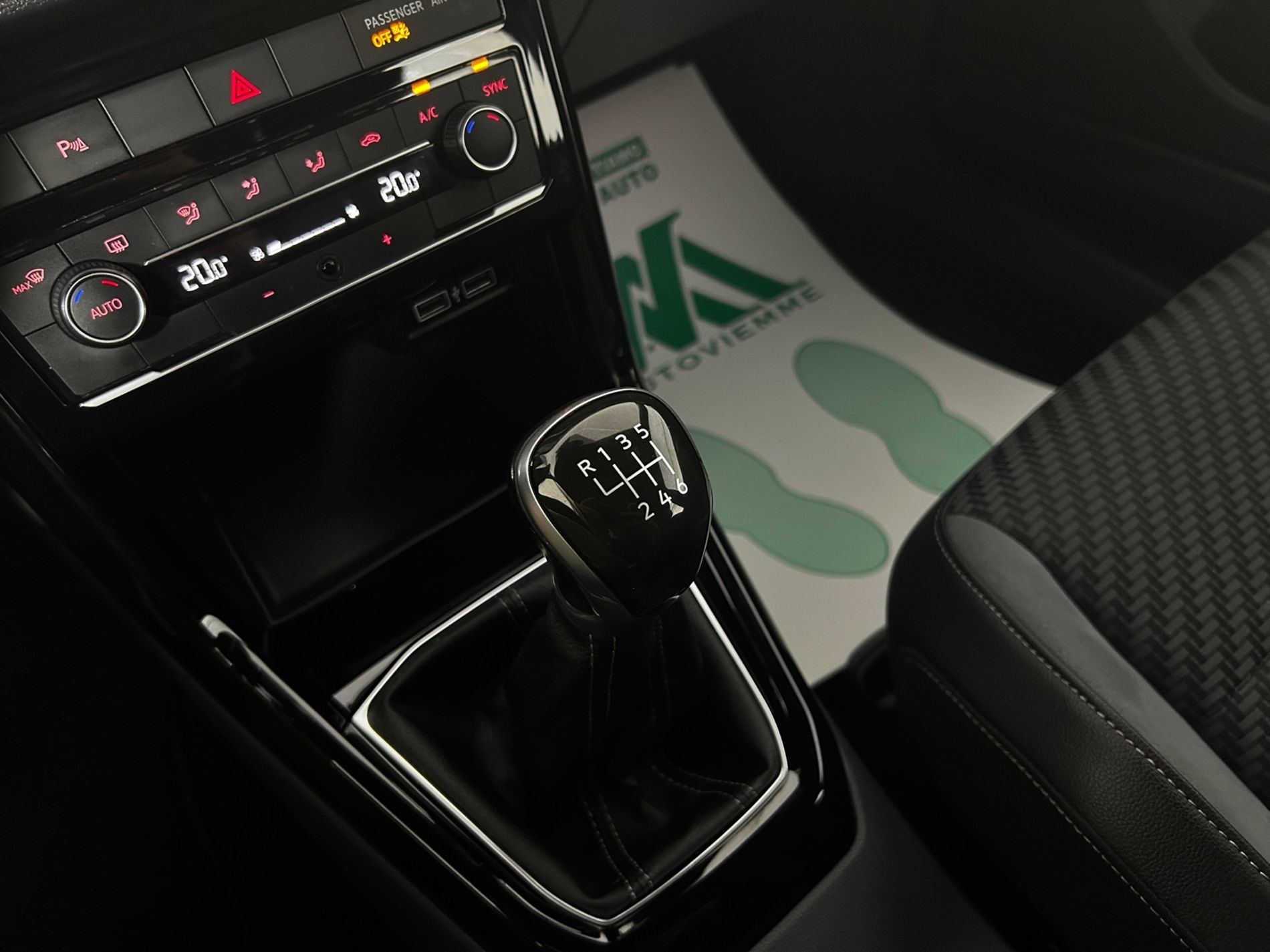 T-Cross 1.0 tsi Advanced 115cv - Autoviemme