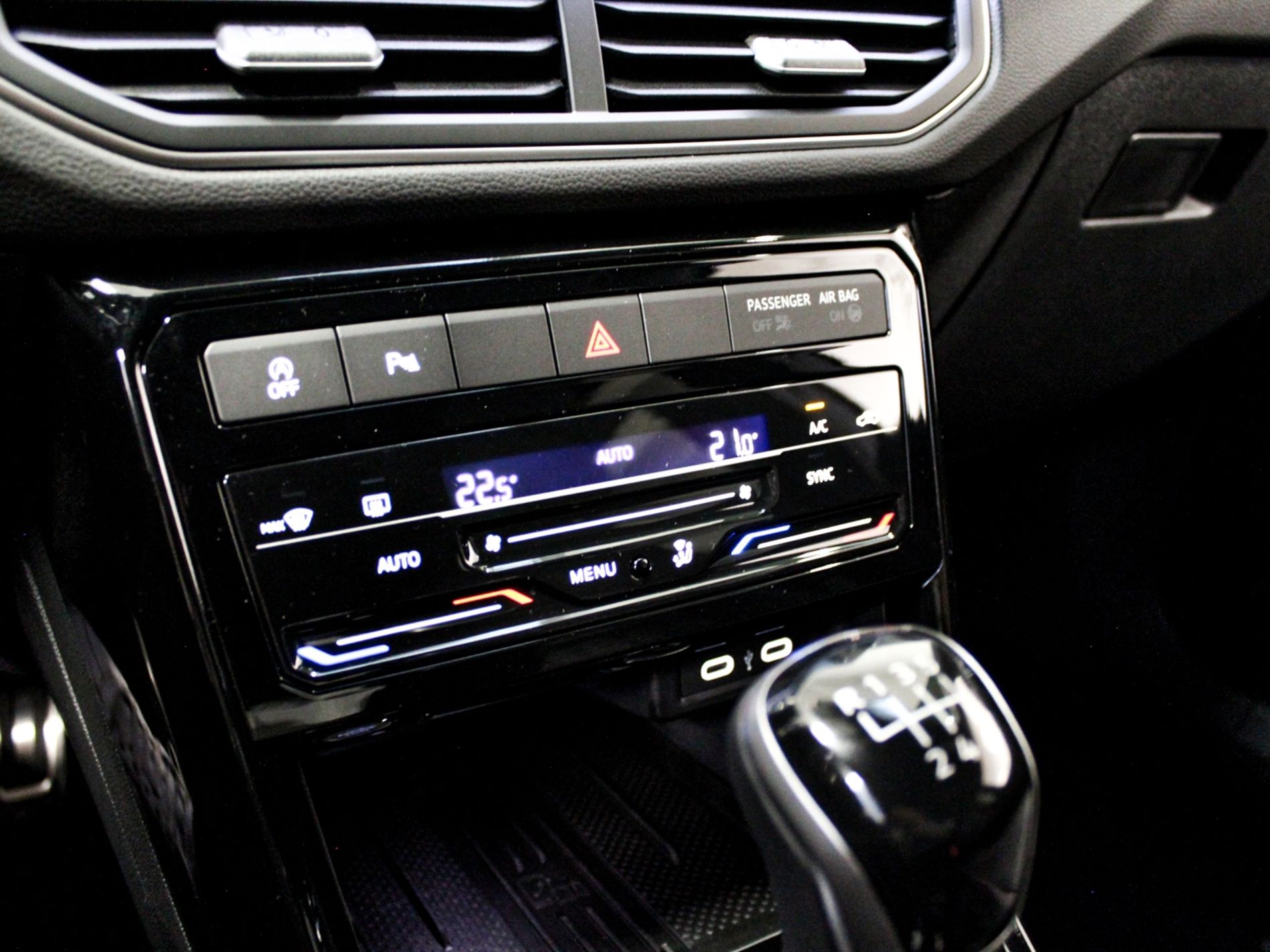 T-Cross 1.0 tsi R-Line Plus 115cv - Autoviemme