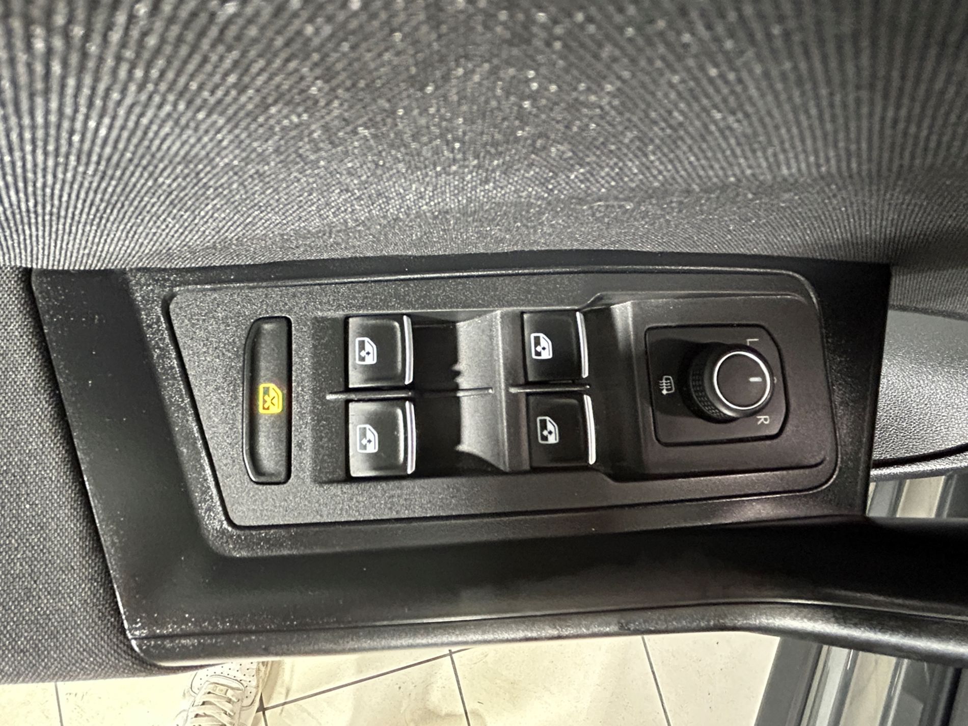 Volkswagen T-Roc 1.5 tsi Style - Autoviemme