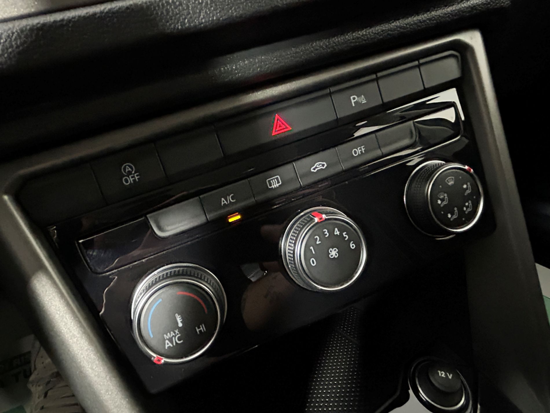 Volkswagen T-Roc 1.5 tsi Style - Autoviemme