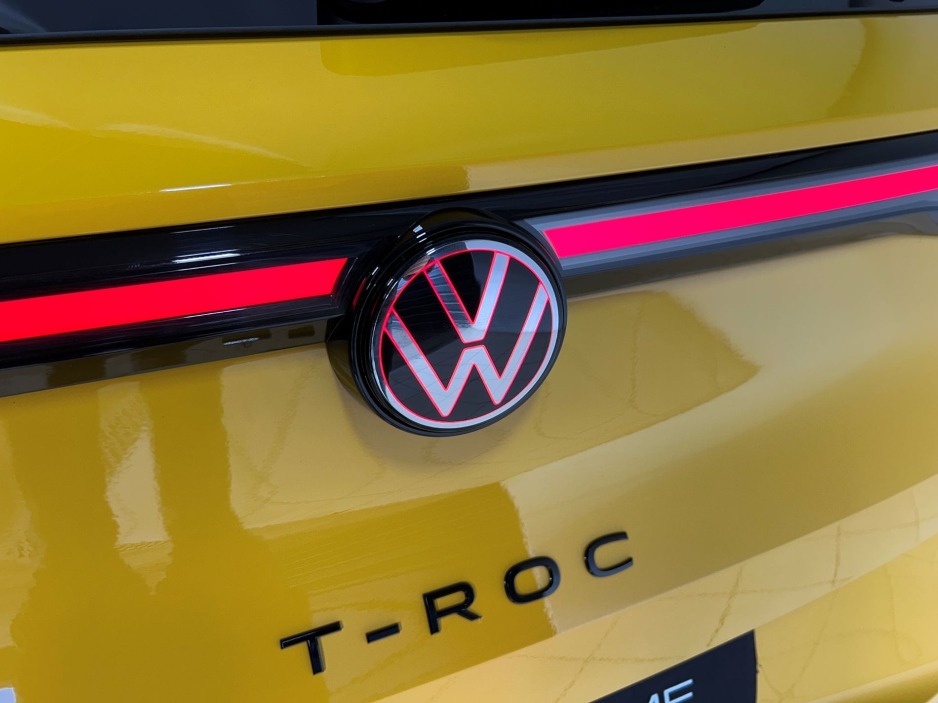 T-Roc R-Line 150cv dsg - Autoviemme