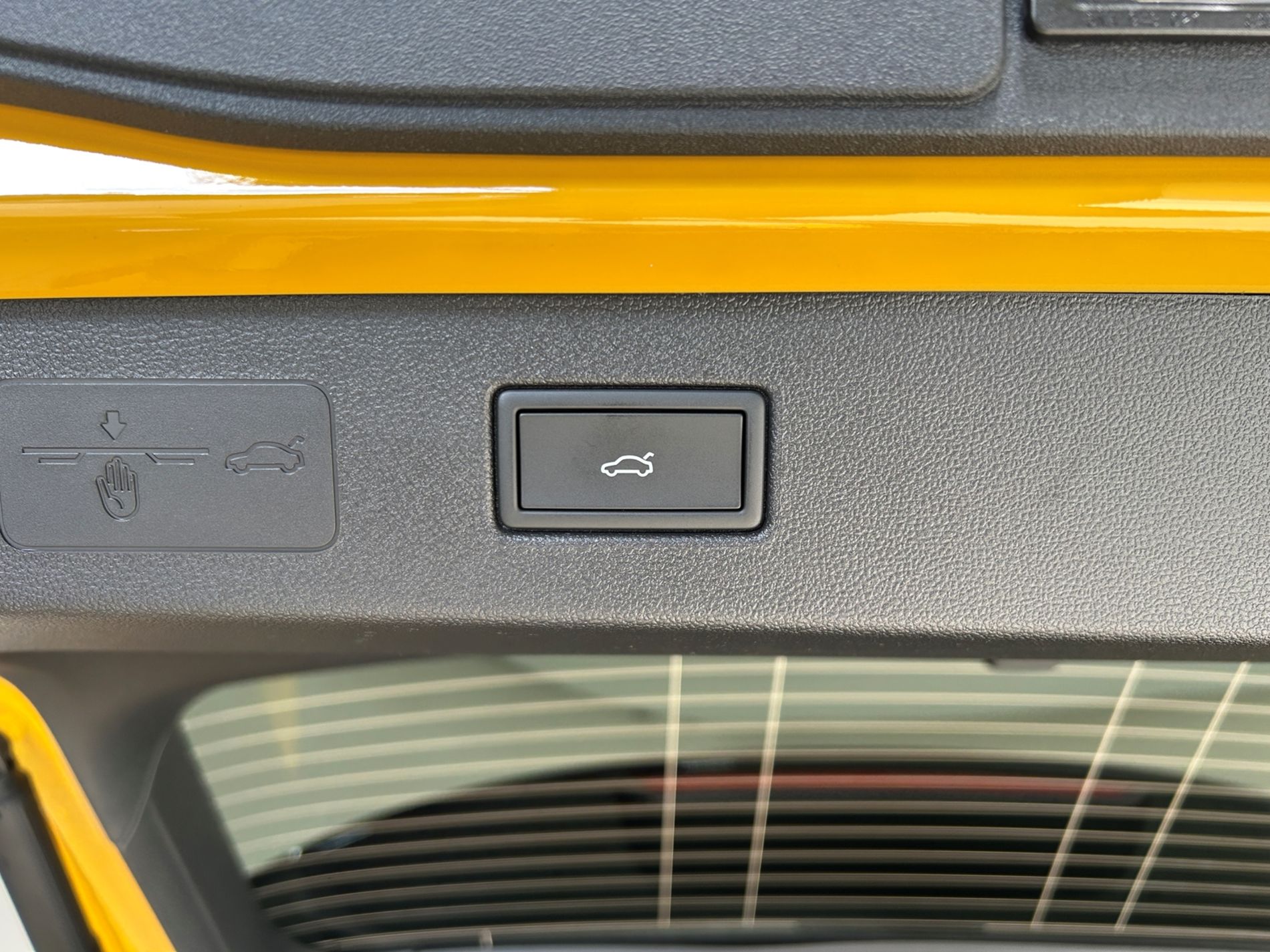 T-Roc R-Line 150cv dsg - Autoviemme