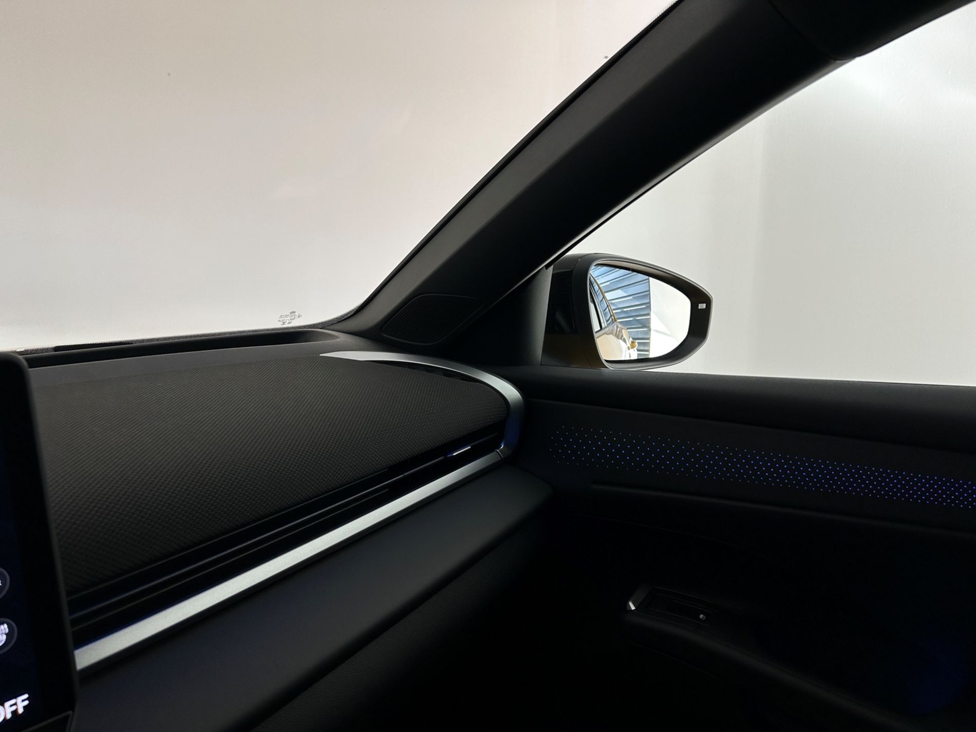 T-Roc R-Line 150cv dsg - Autoviemme