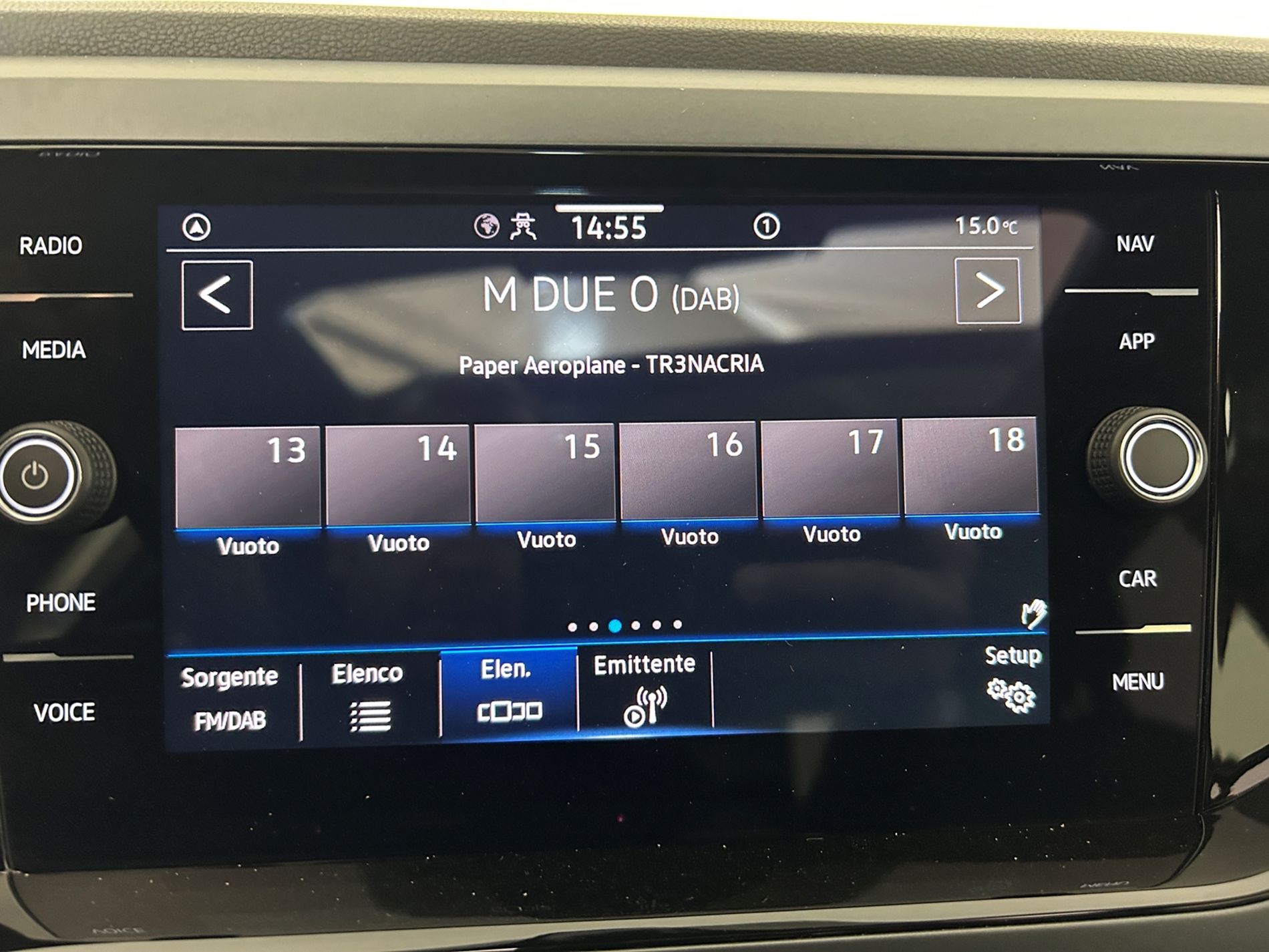 Volkswagen Taigo 1.0 tsi R-Line 115 cv dsg tetto apribile - Autoviemme