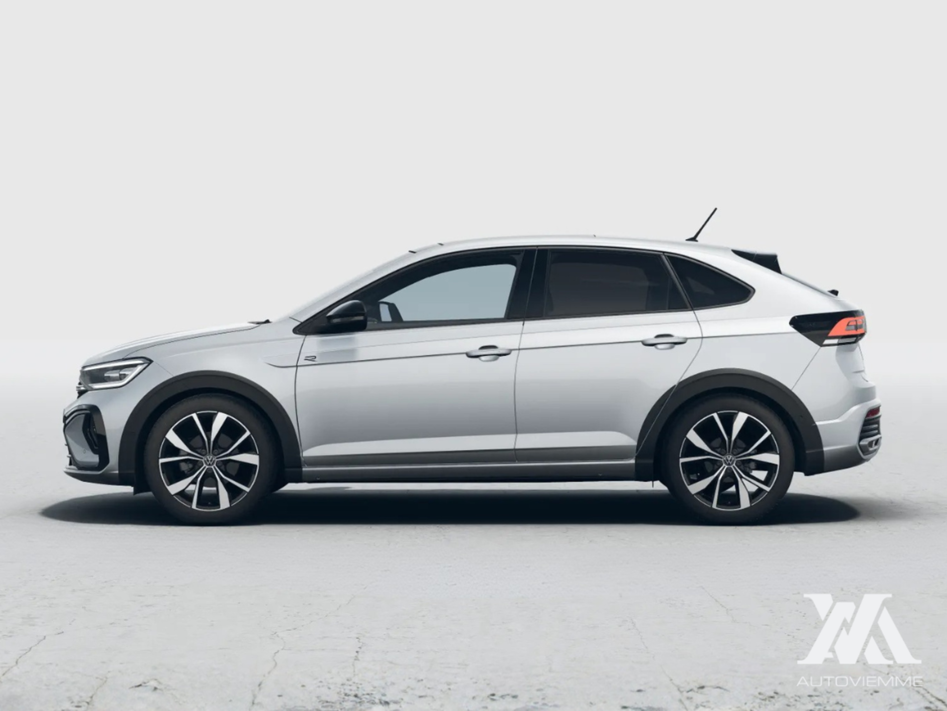Volkswagen Taigo R-Line - Autoviemme