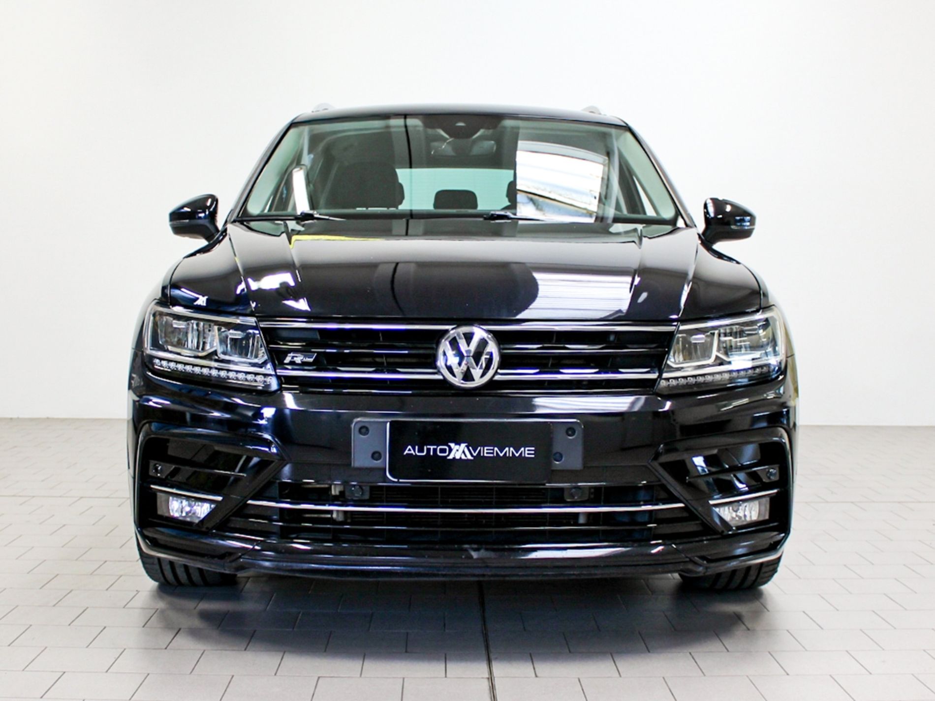Volkswagen Tiguan 2.0 tdi R-Line 150cv dsg   - Autoviemme