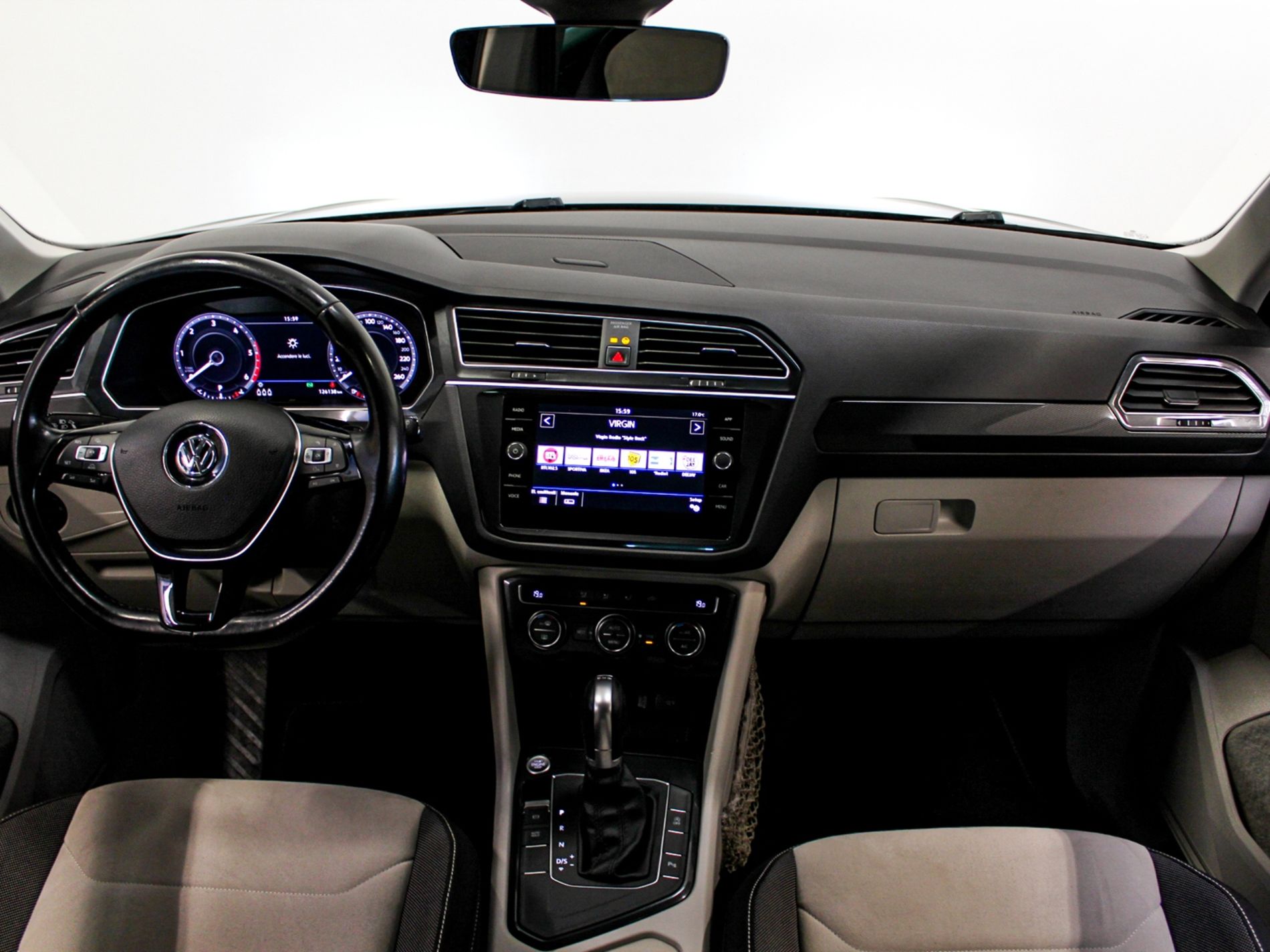 Volkswagen Tiguan 2.0 tdi R-Line 150cv dsg   - Autoviemme