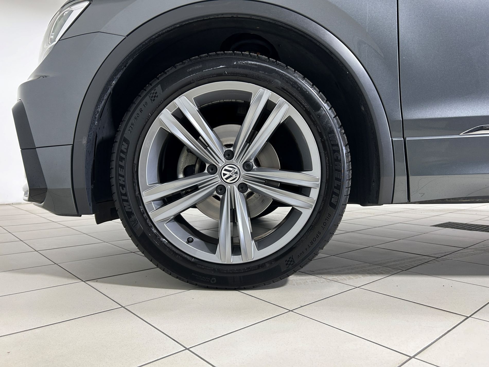 Volkswagen Tiguan 2.0 tdi Sport 4motion 150cv dsg gancio traino - Autoviemme