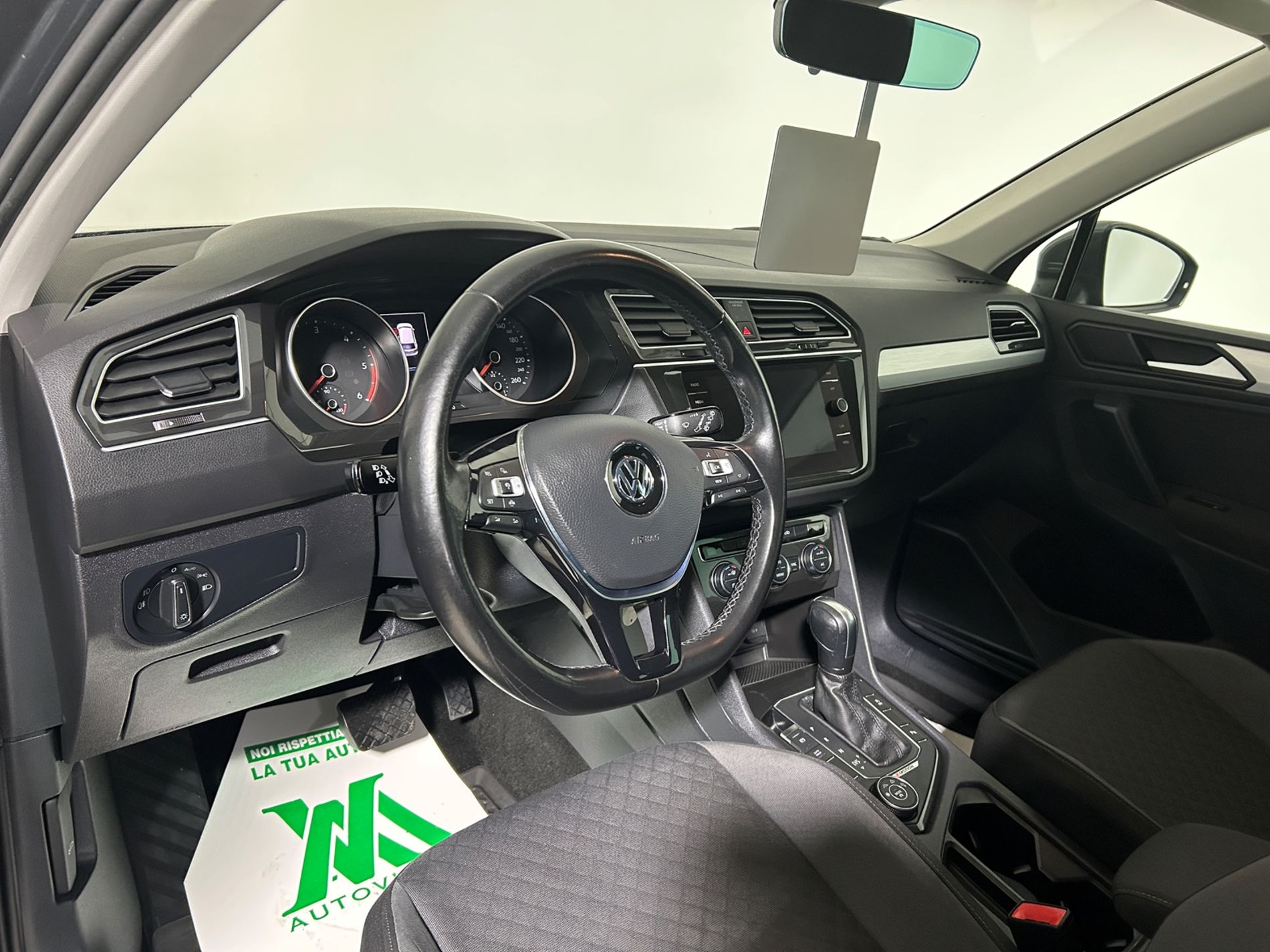 Volkswagen Tiguan 2.0 tdi Sport 4motion 150cv dsg gancio traino - Autoviemme