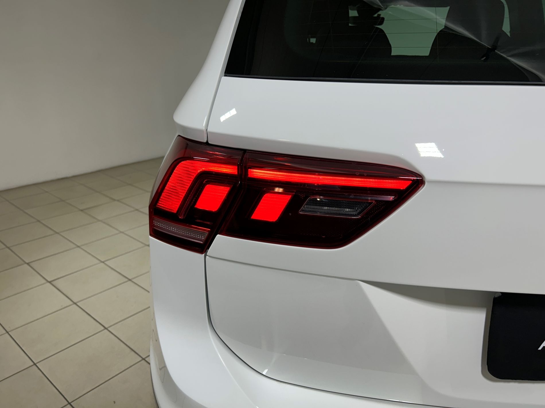 Tiguan R-Line 4motion 150cv dsg - Autoviemme