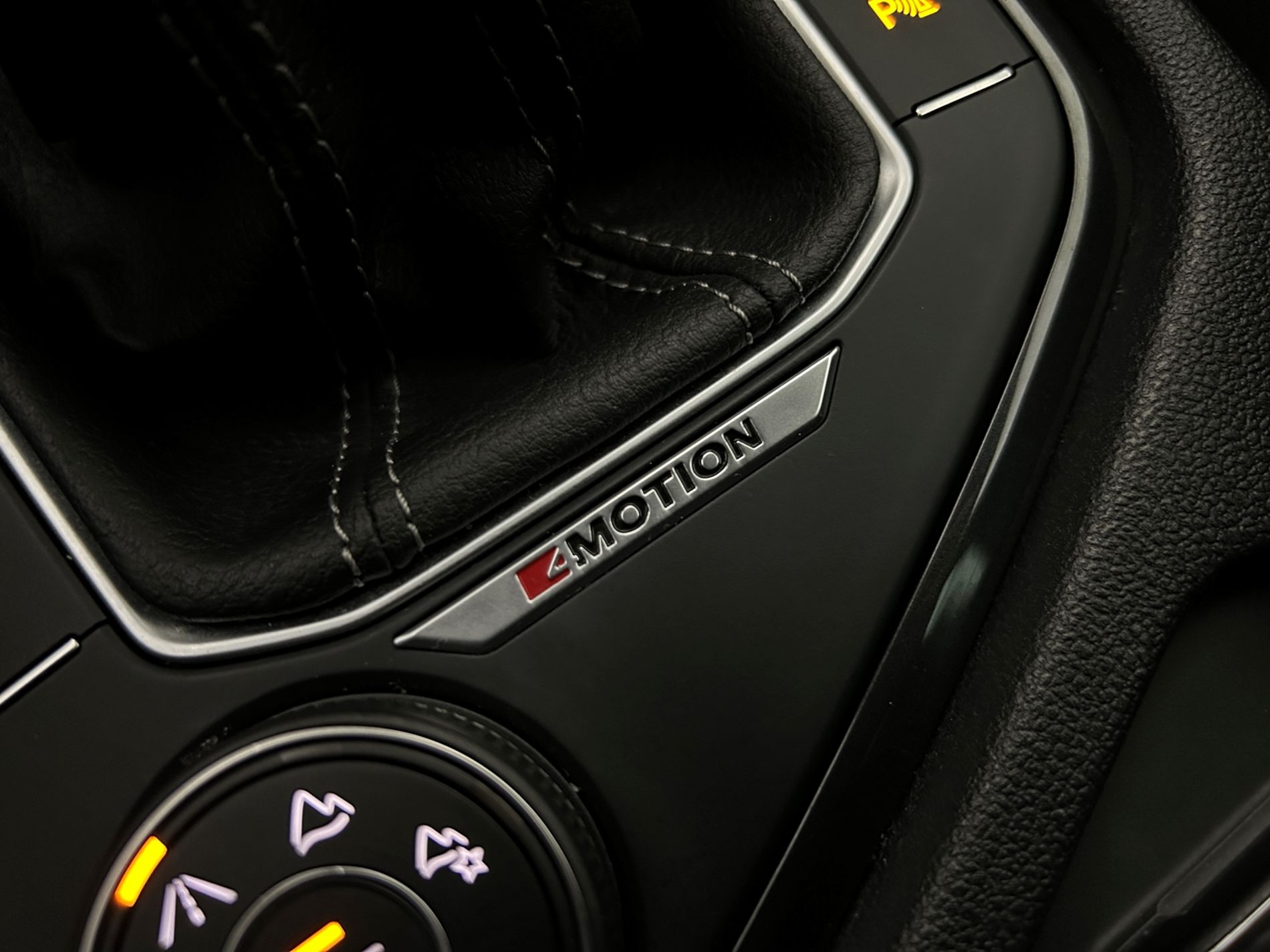 Tiguan R-Line 4motion 150cv dsg - Autoviemme