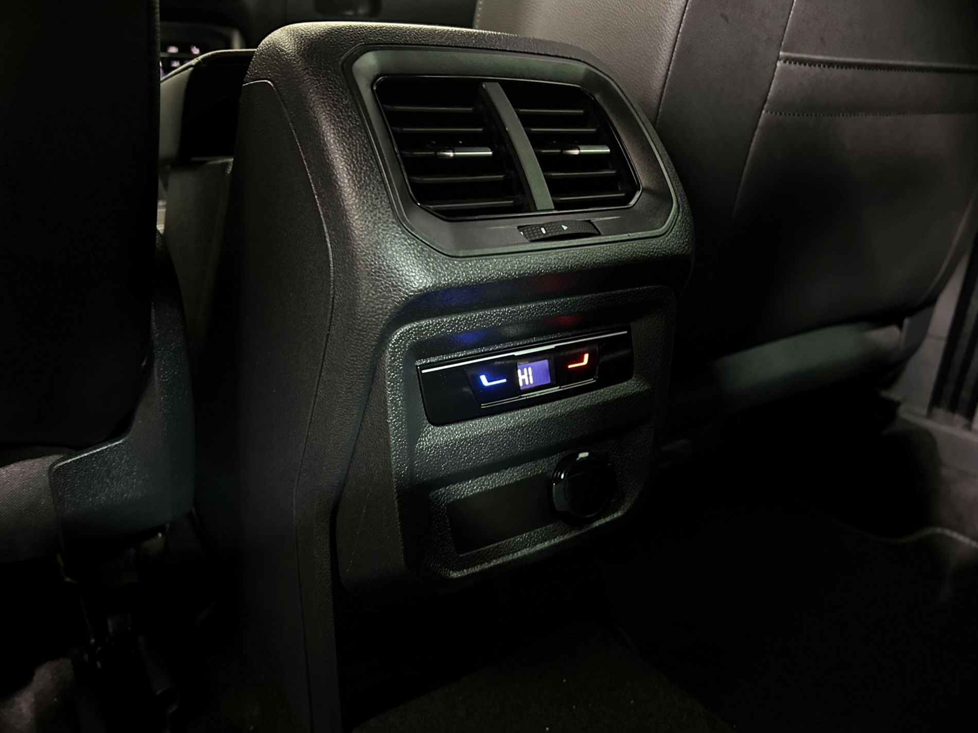 Tiguan R-Line DSG - Autoviemme