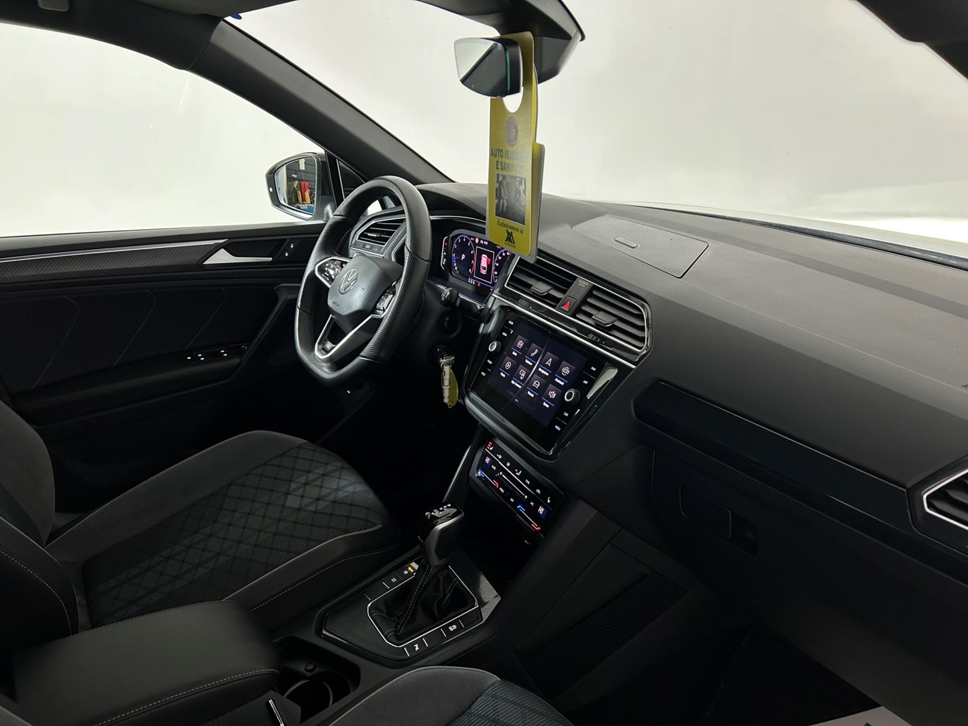 Tiguan R-Line DSG - Autoviemme