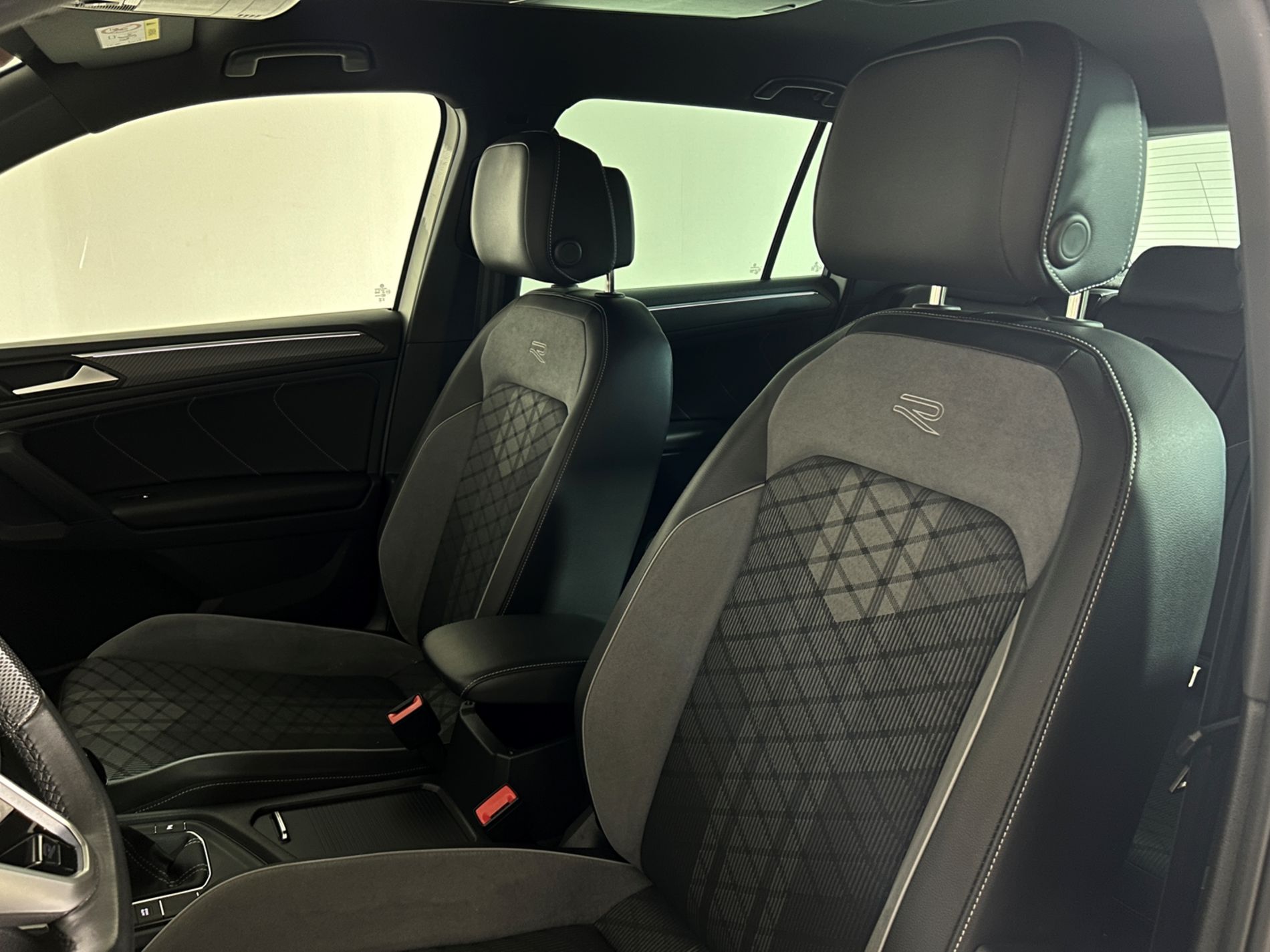 Tiguan R-Line DSG - Autoviemme