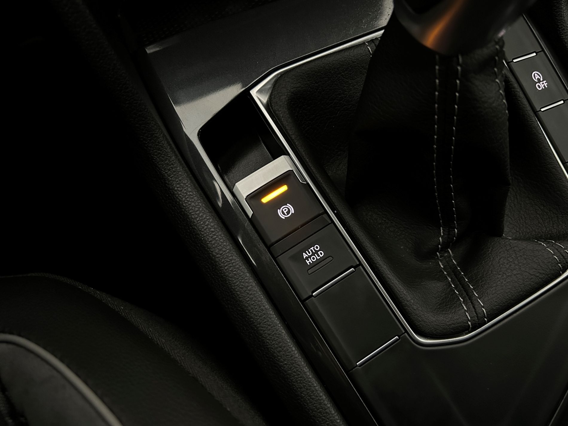 Tiguan R-Line DSG - Autoviemme