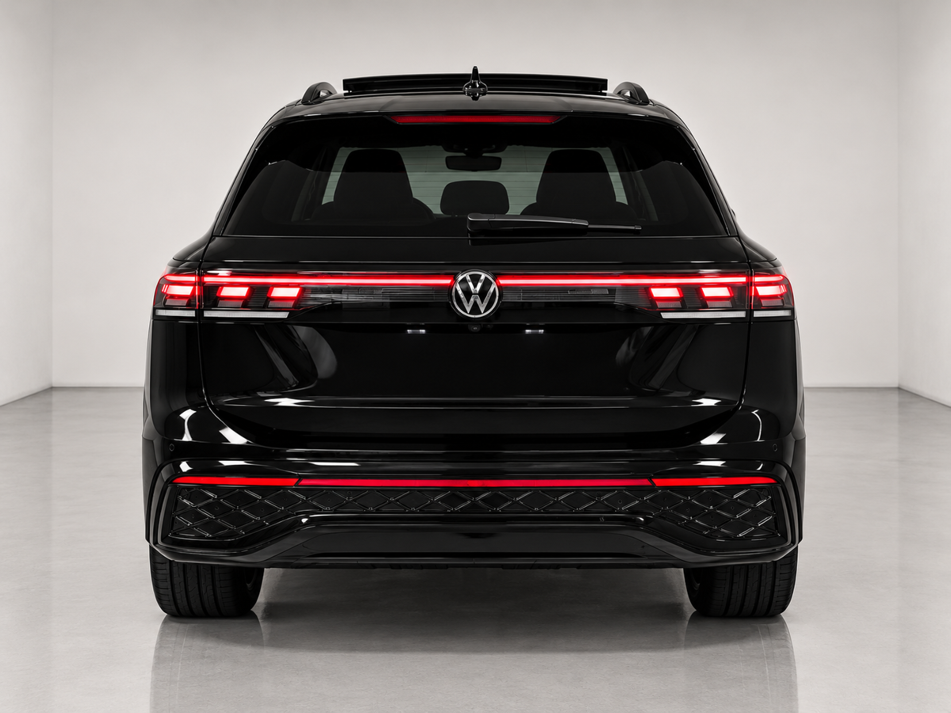 Tiguan 1.5 etsi R-Line Plus 150cv dsg - Autoviemme