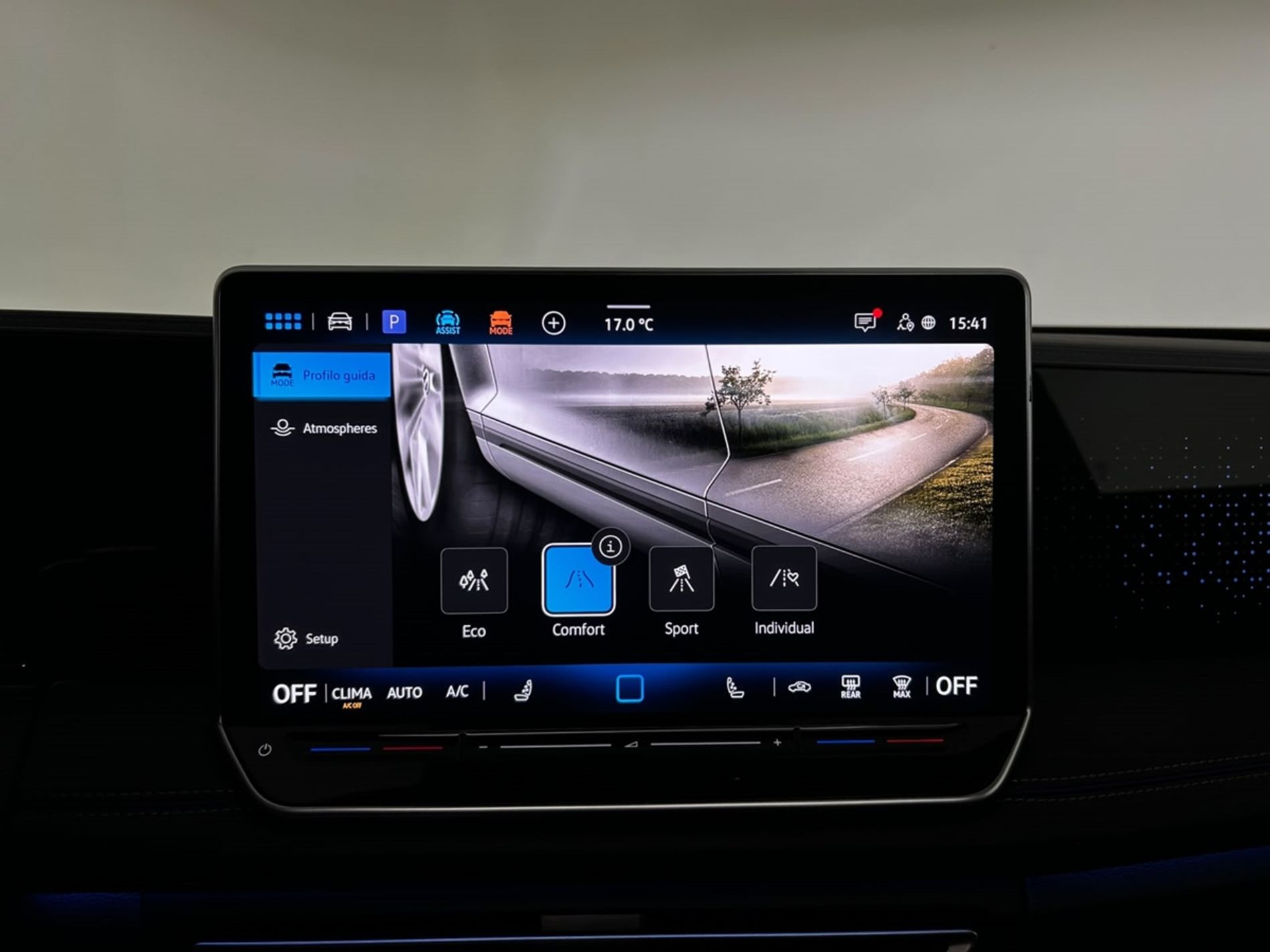 Tiguan 1.5 etsi R-Line Plus 150cv dsg - Autoviemme