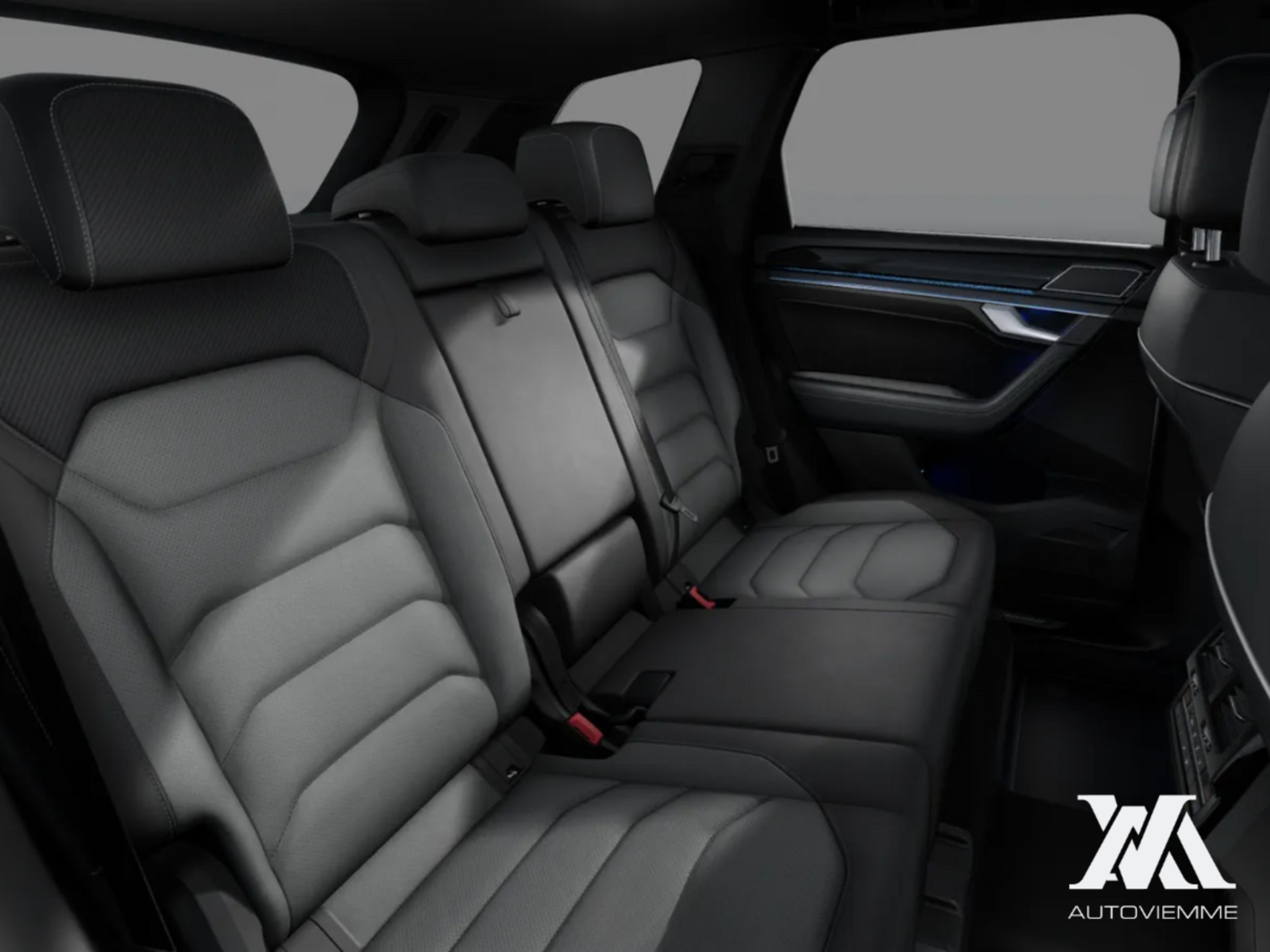 Volkswagen Touareg R-Line Final Edition - Autoviemme