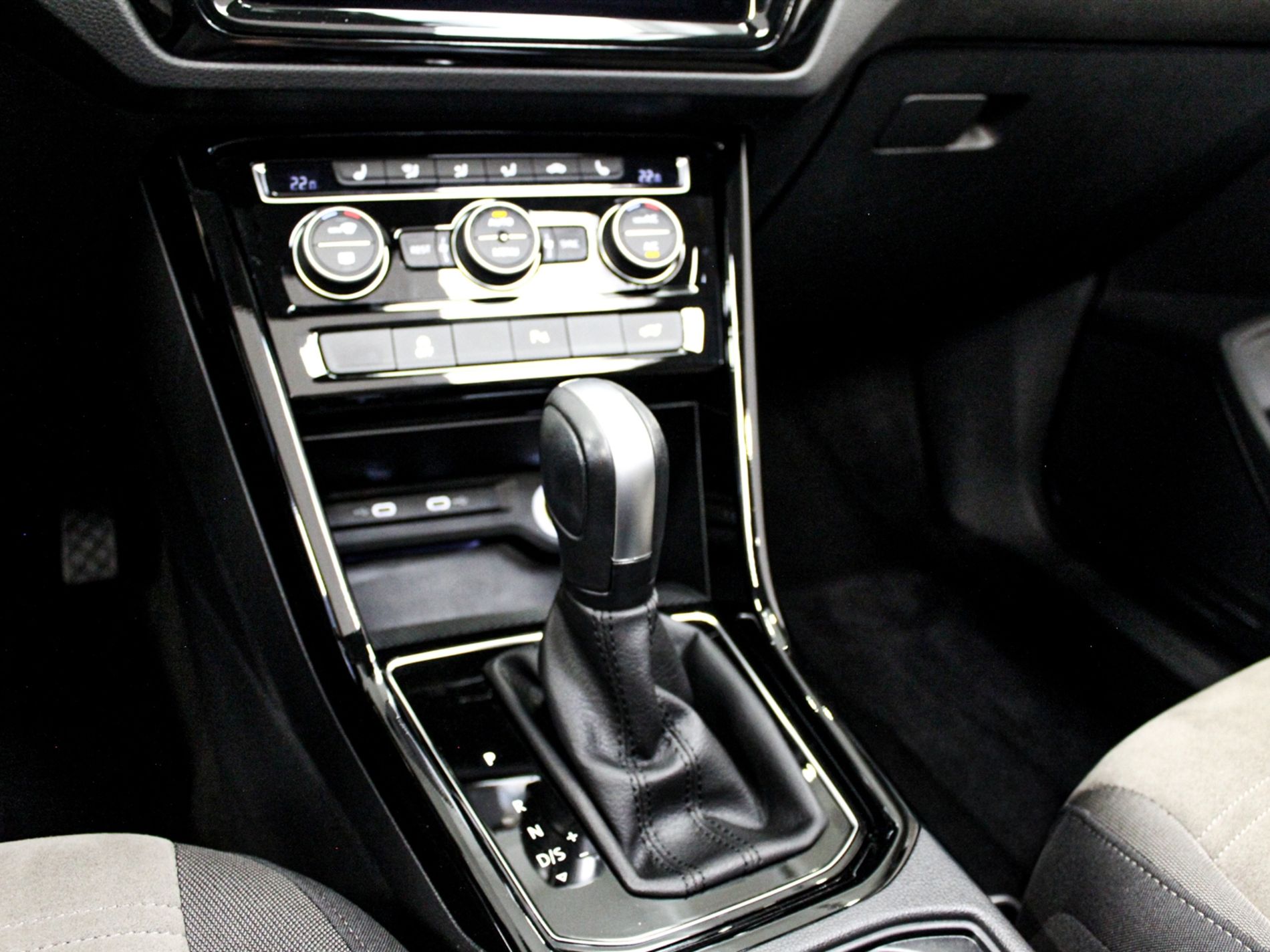 Touran 1.5 tsi 150cv dsg - TETTO APRIBILE - Autoviemme