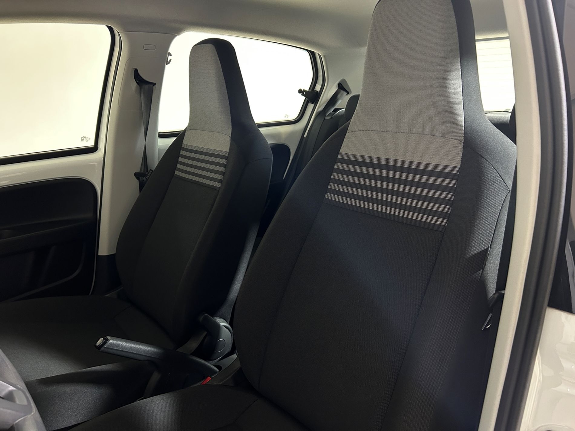 Volkswagen Up 1.0 60cv - Autoviemme