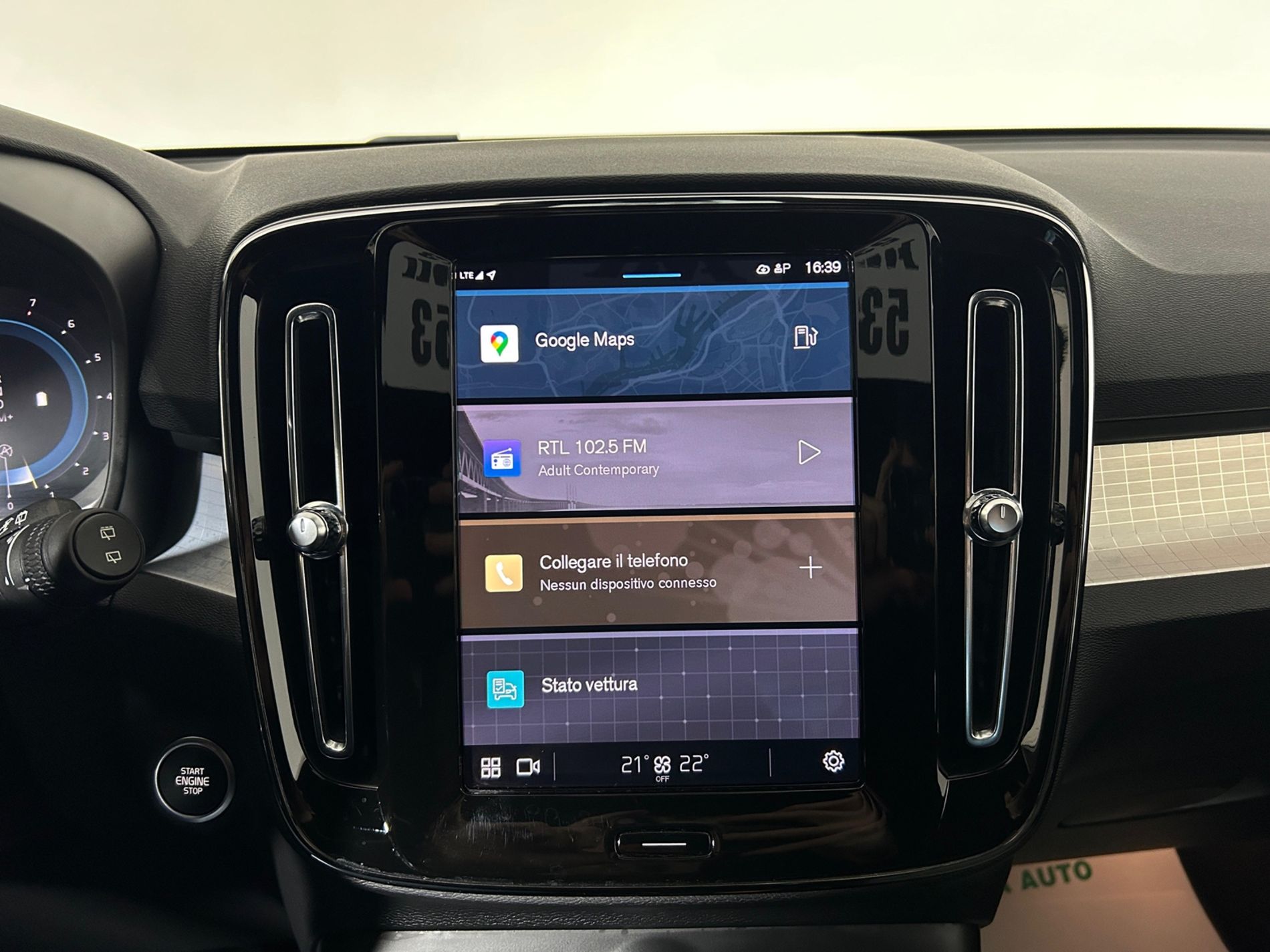 XC40 B4 Core awd - Autoviemme