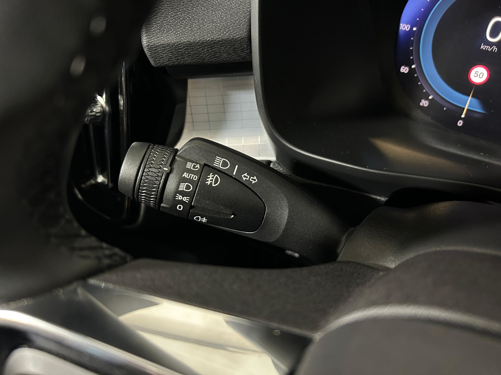 XC40 B4 Core awd - Autoviemme