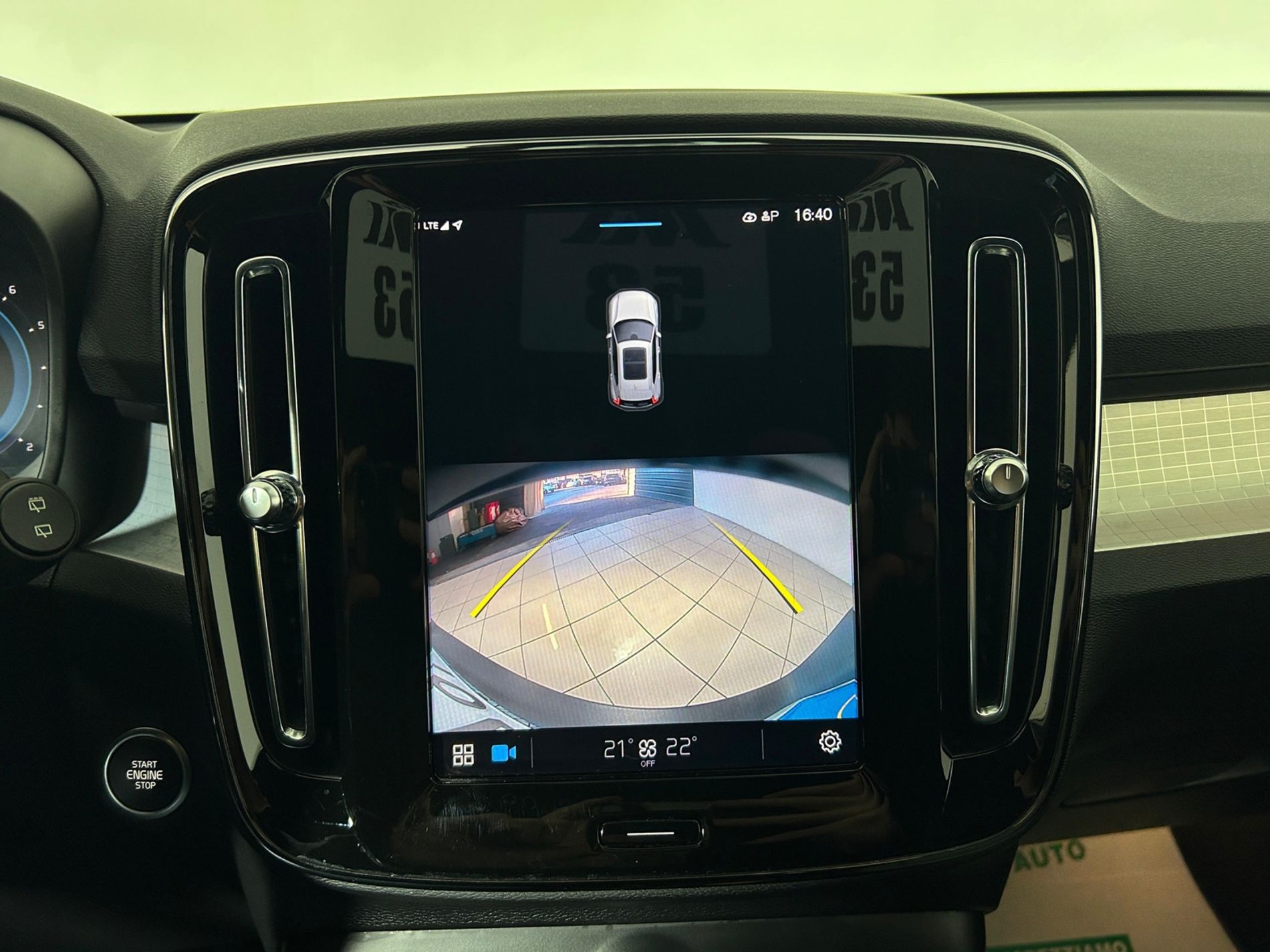 XC40 B4 Core awd - Autoviemme