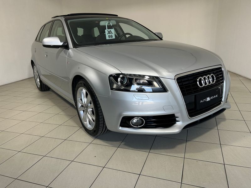 AUDI a3 sportback A3 Sportback 1.6 tdi Ambition s-tronic - Autoviemme